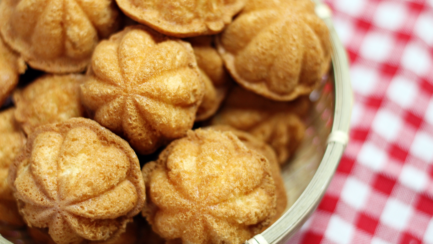 Kuih Bahulu - Ji Dan Gao 鸡蛋糕 - Chinese New Year