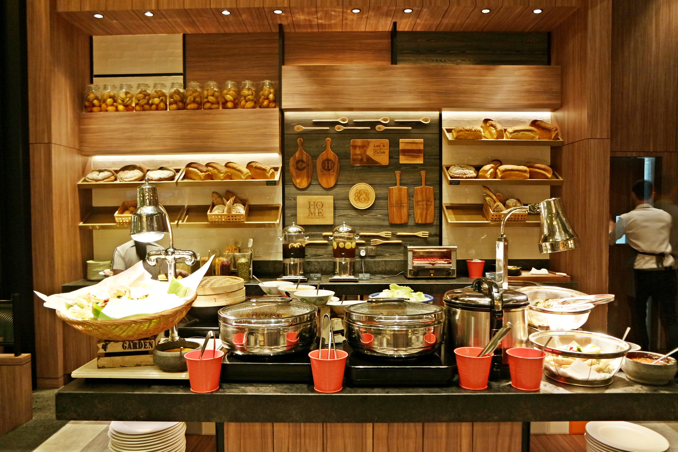 Eat Through The Week Buffet @ J65 Hotel Jen Tanglin Singapore