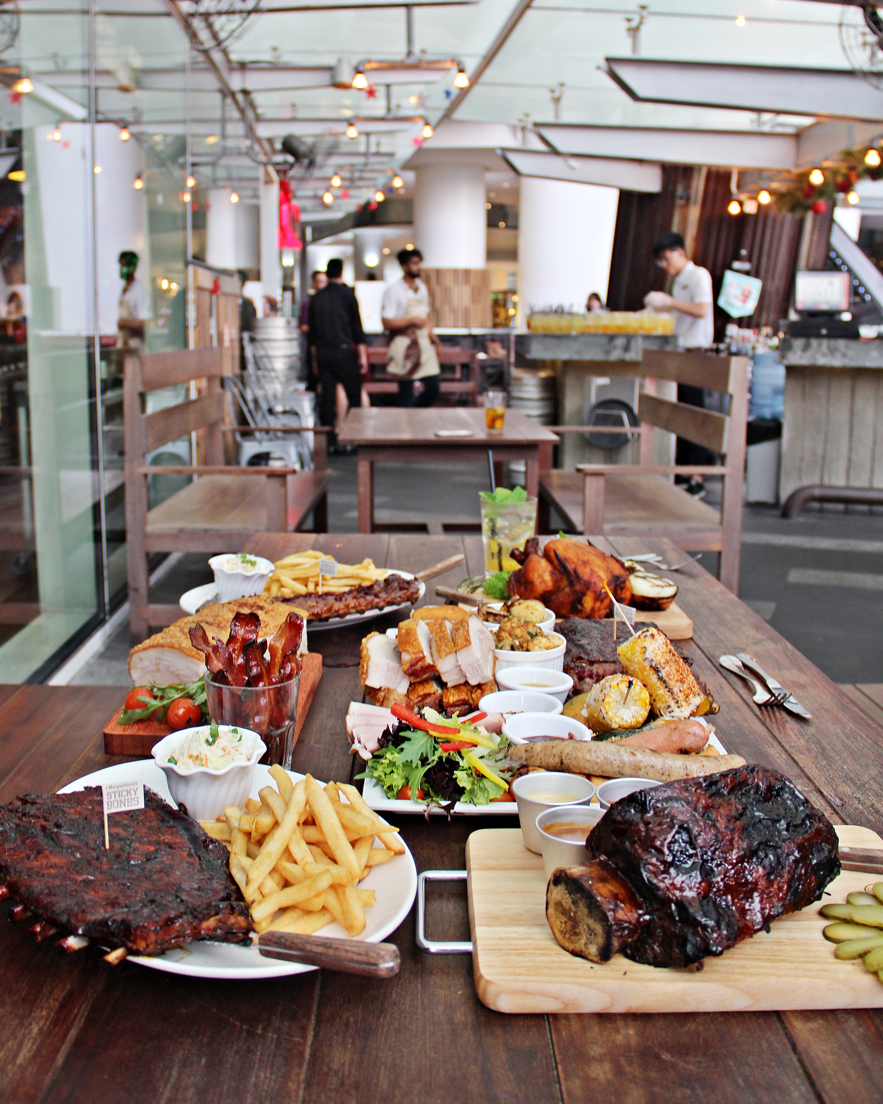 Morganfield's Christmas Menu