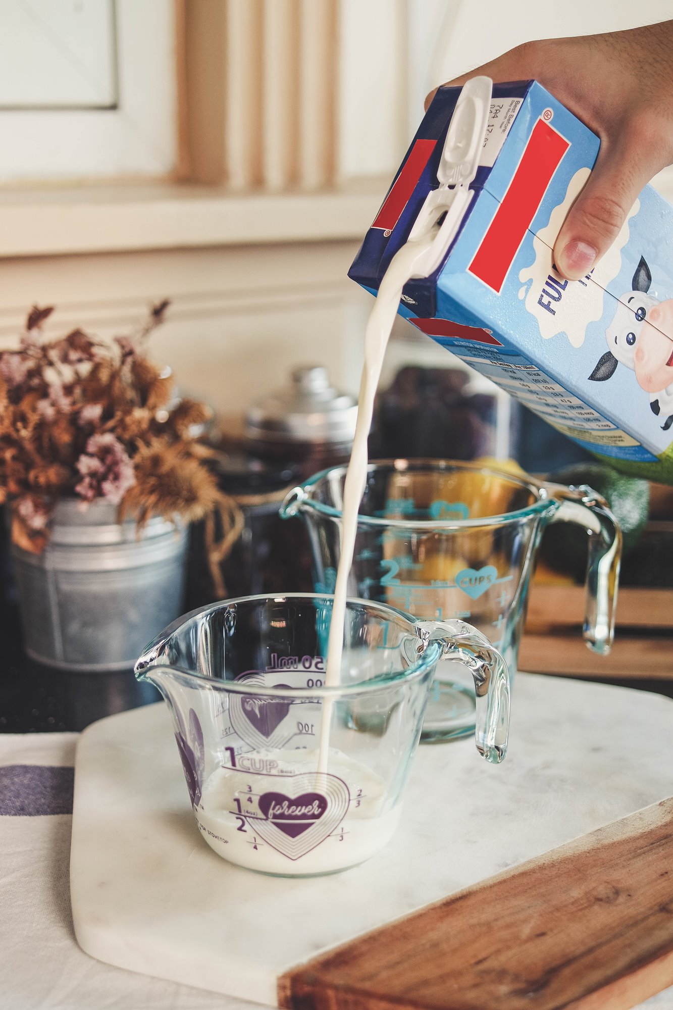 I had been looking for a cute pitcher! : r/Pyrex_Love