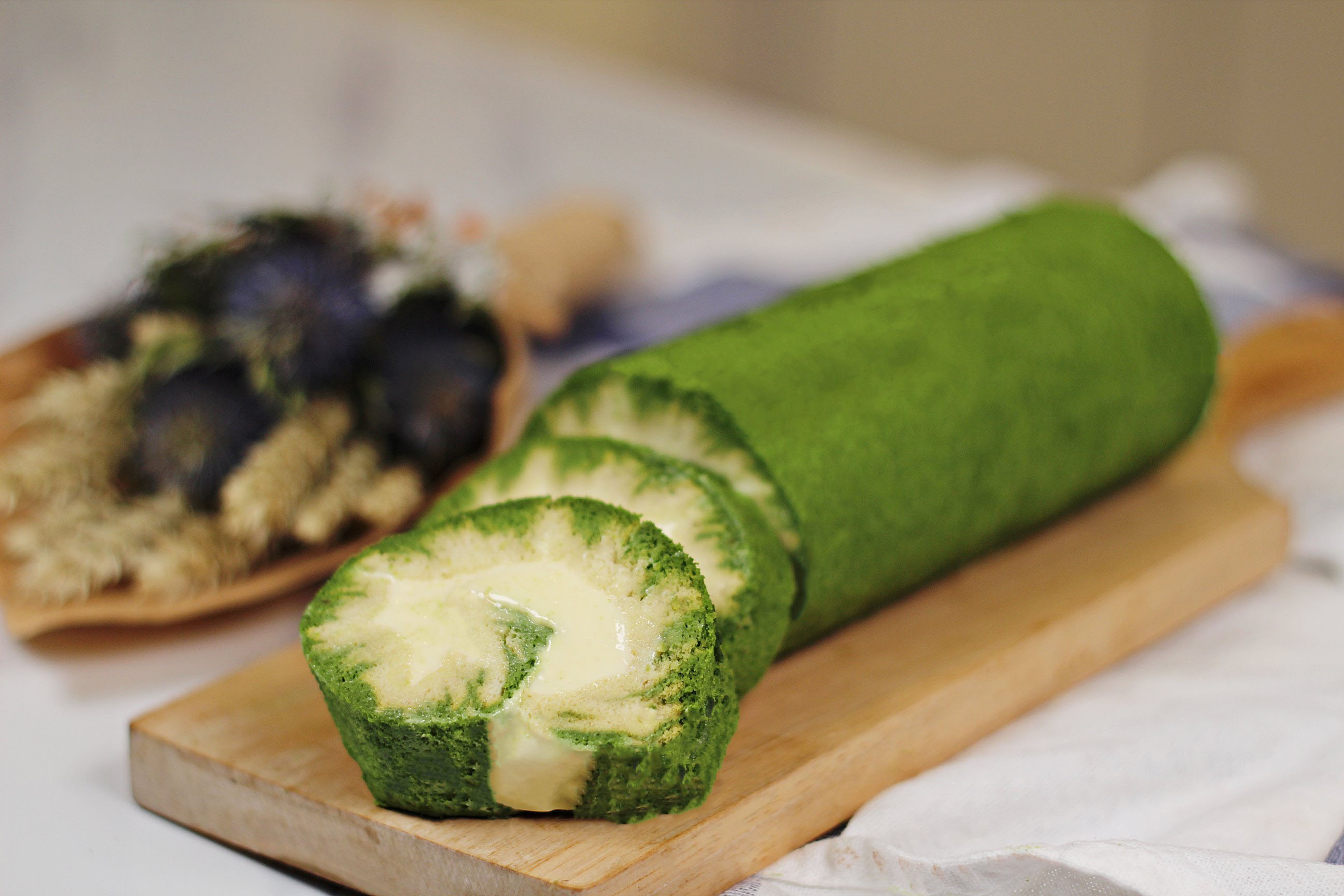 Matcha Hurricane Swiss Roll Recipe