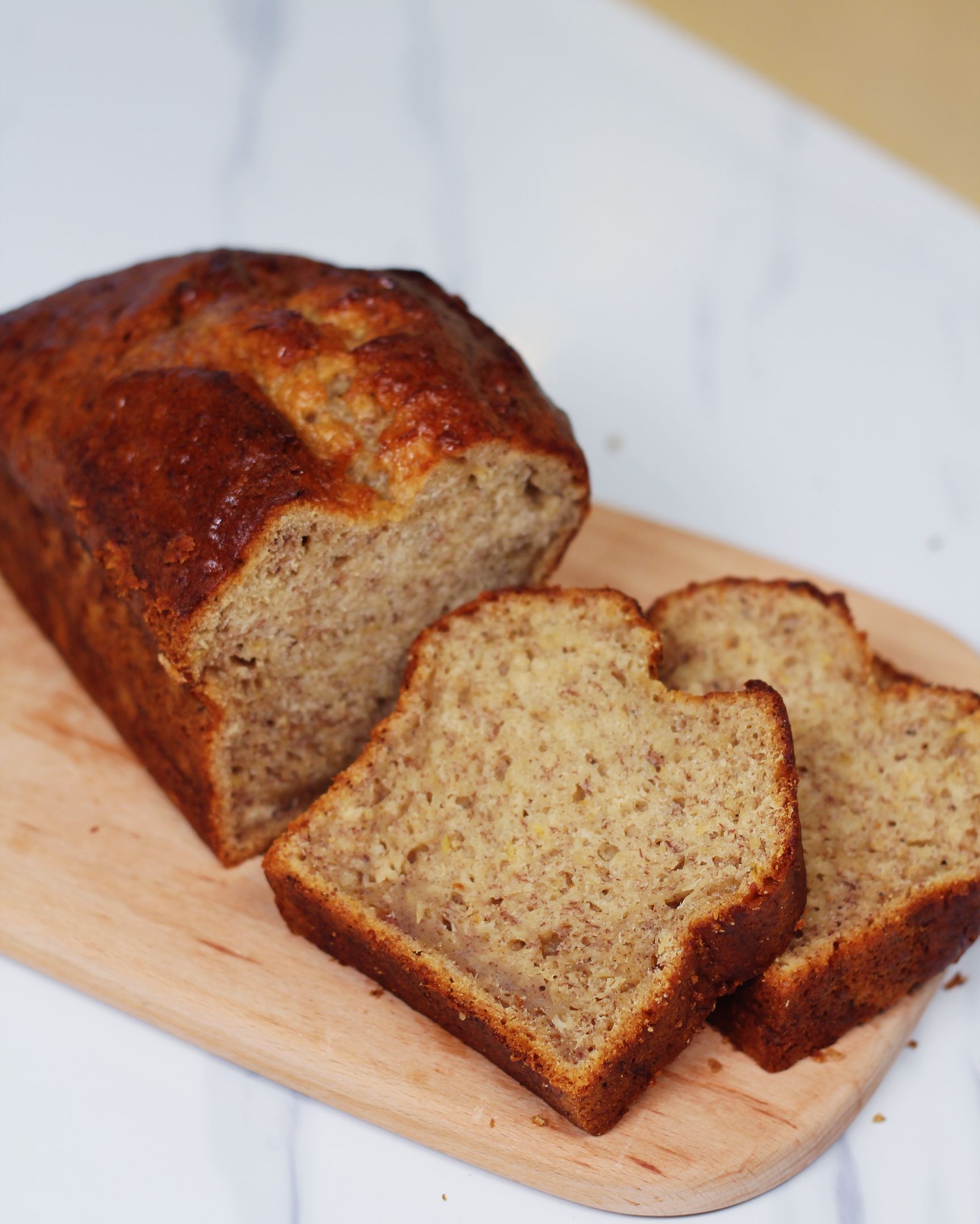 Three Ingredients Banana Bread TheZongHan