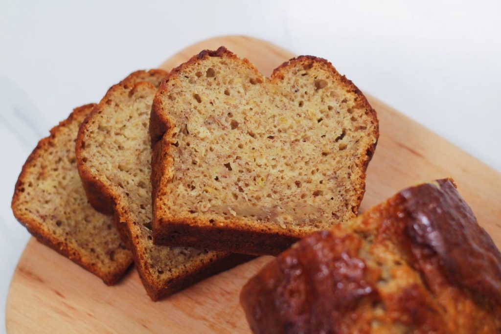 Three Ingredients Banana Bread Recipe